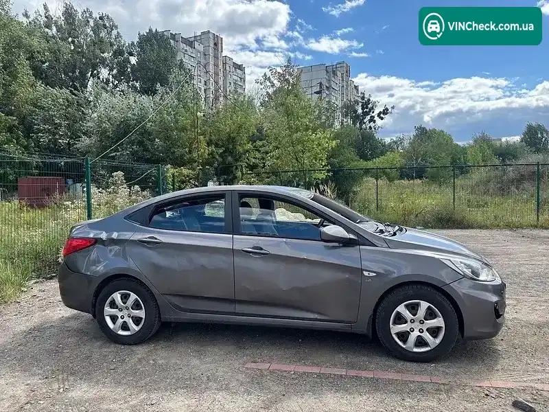Hyundai Accent 2012, фото з оголошення 2 з 18, VIN Z94CU41DBCR139709