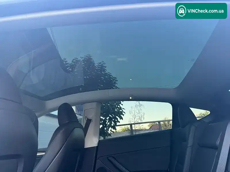 Tesla Model Y 2023, фото з оголошення 1 з 20, VIN 7SAYGDED8PF959484