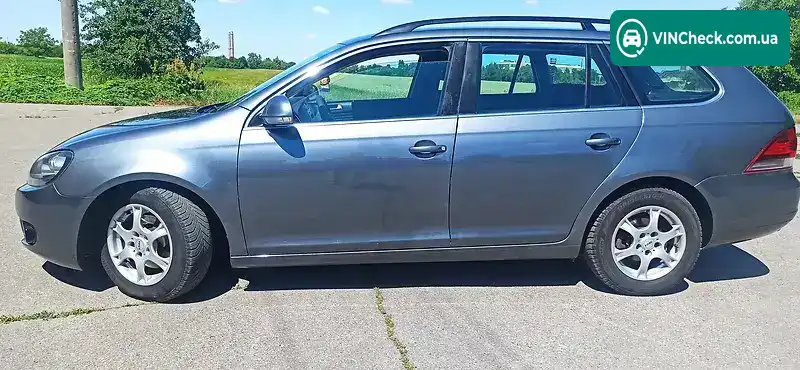 Volkswagen Golf 2010, фото з оголошення 2 з 18, VIN WVWZZZ1KZAM612803