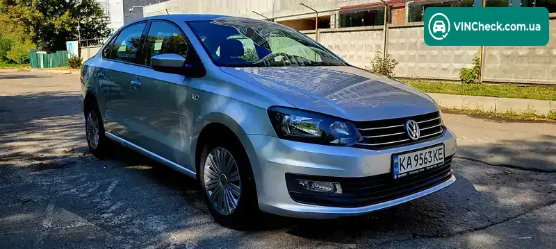 Volkswagen Polo 2018, фото з оголошення 2 з 20, VIN XW8ZZZ61ZJG044143