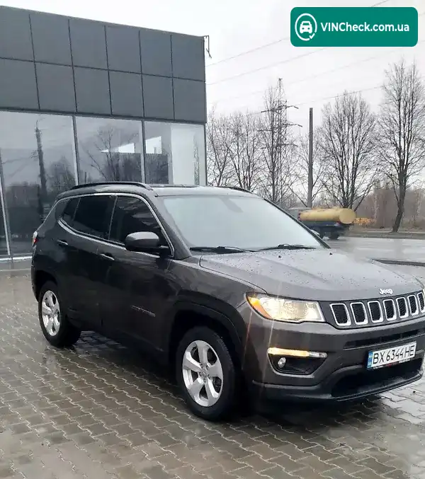 Jeep Compass 2019, фото з оголошення 1 з 10, VIN 3C4NJCBB2KT692626