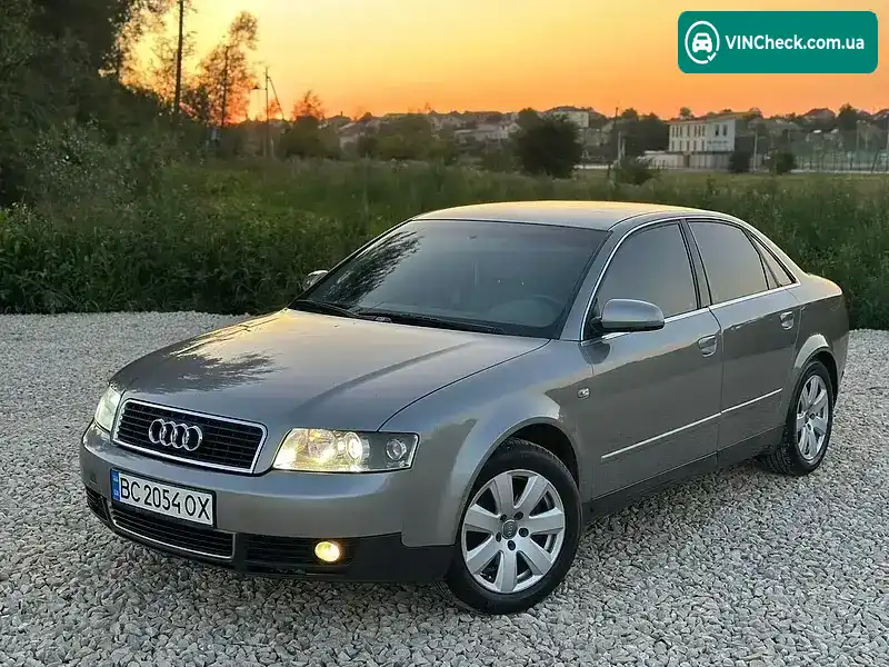 Audi A4 2002, фото з оголошення 1 з 20, VIN WAUZZZ8E73A138244