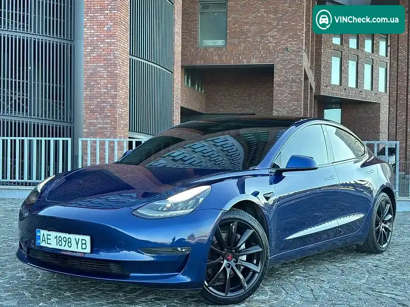 Tesla Model 3 2019, фото з оголошення 1 з 20, VIN 5YJ3E7EB0LF561385