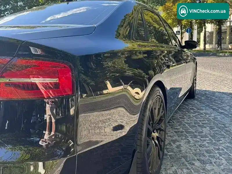 Audi A8 2015, фото з оголошення 1 з 17, VIN WAU3GAFD5FN032749