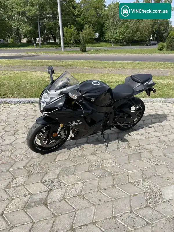 Suzuki GSX-R 750 2020, фото з оголошення 1 з 8, VIN JS1GR7MA8L7101258