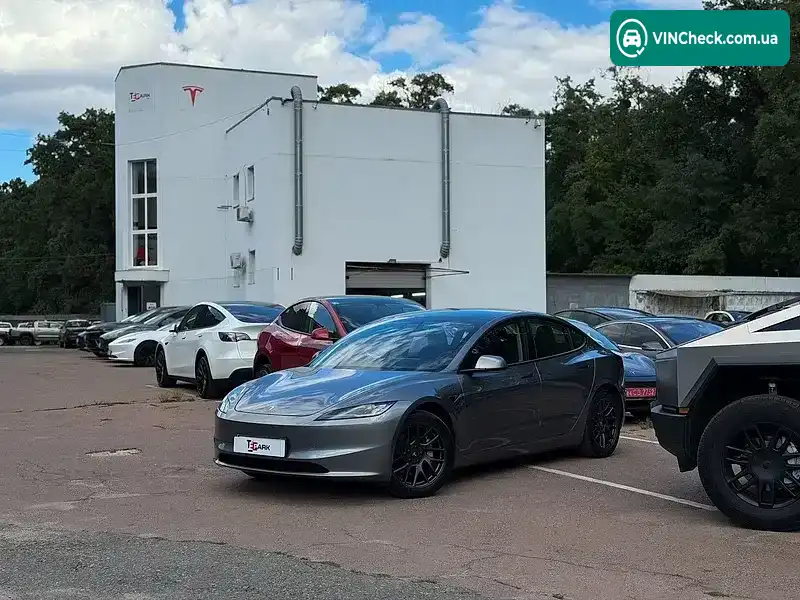 Tesla Model 3 2024, фото з оголошення 1 з 20, VIN 5YJ3E1EAXRF857642