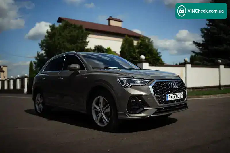 Audi Q3 2020, фото з оголошення 1 з 21, VIN WA1DECF36L1113479