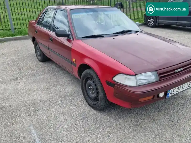Toyota Carina 1990, фото з оголошення 1 з 21, VIN JT1EAT17100130514