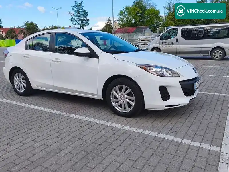 Mazda 3 2011, фото з оголошення 2 з 20, VIN JM1BL1UF2C1545118