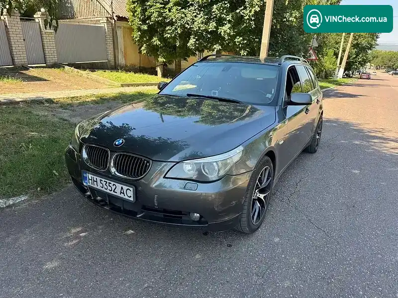 BMW 5 Series 2006, фото з оголошення 1 з 11, VIN WBANP71010CS25337