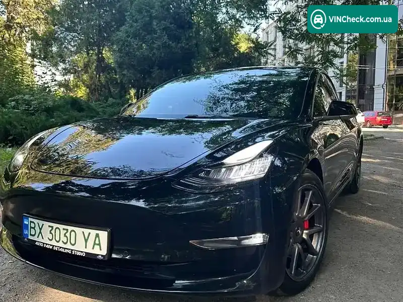 Tesla Model 3 2019, фото з оголошення 2 з 20, VIN 5YJ3E1EB2KF197031