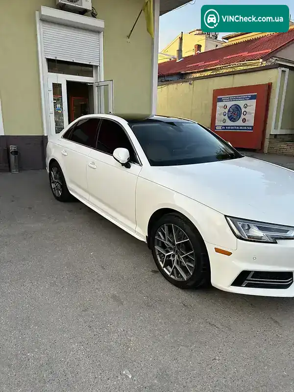 Audi A4 2018, фото з оголошення 2 з 11, VIN WAULMAF4XJA217839