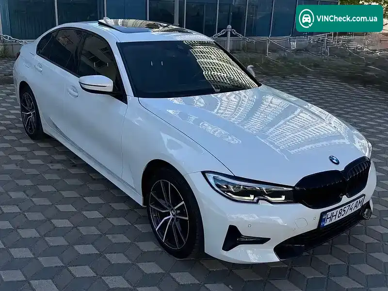 BMW 3 Series 2022, фото з оголошення 1 з 21, VIN 3MW5R7J07N8C67956