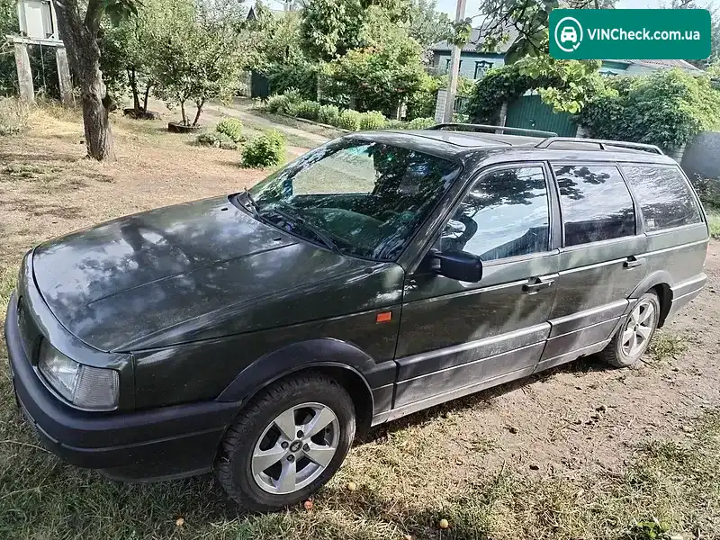 Volkswagen Passat 1991, фото з оголошення 1 з 10, VIN WVWZZZ31ZNE132252