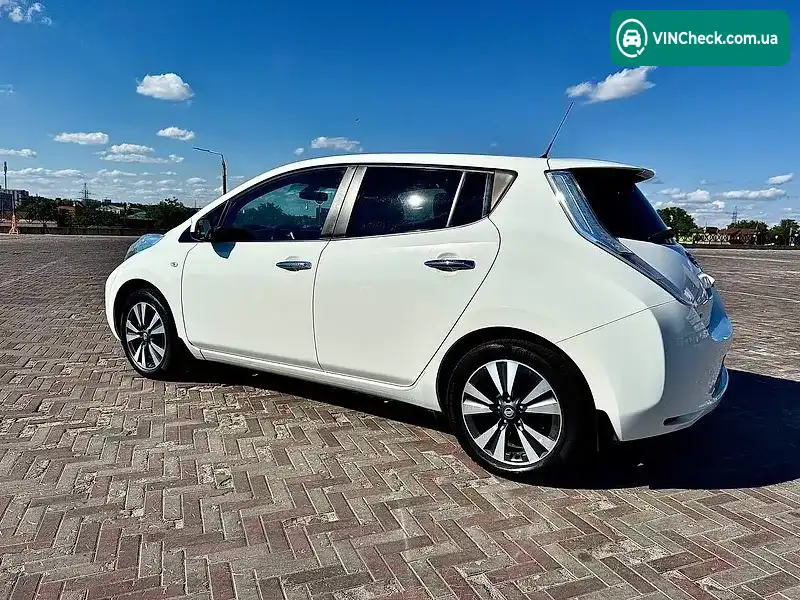 Nissan Leaf 2016, фото з оголошення 2 з 20, VIN SJNFAAZE0U6045606