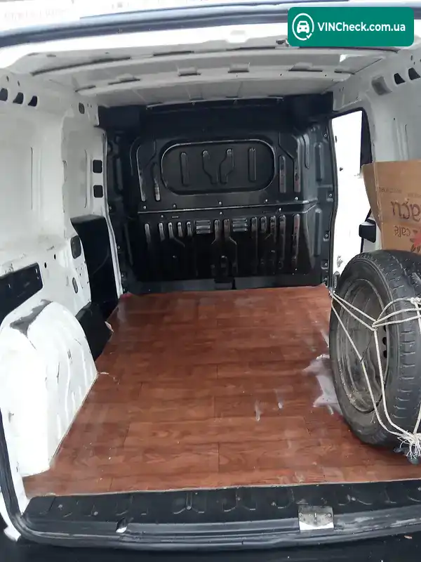 Fiat Doblo 2011, фото з оголошення 2 з 7, VIN ZFA26300009124473