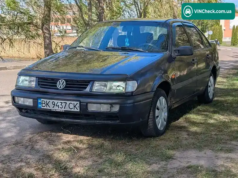 Volkswagen Passat 1995, фото з оголошення 2 з 21, VIN WVWZZZ3AZSE193849