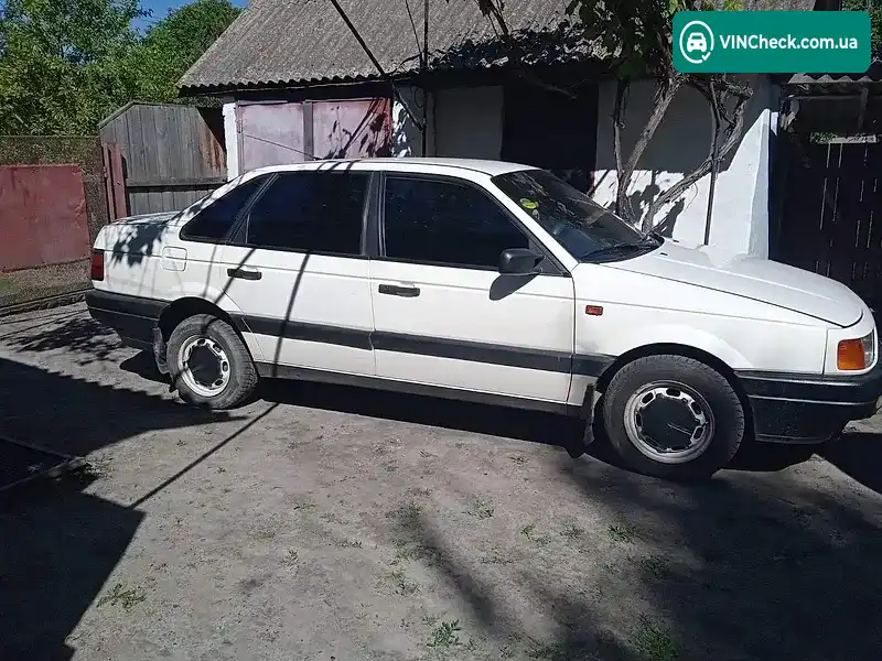 Volkswagen Passat 1993, фото з оголошення 2 з 6, VIN WVWZZZ31ZPE213362