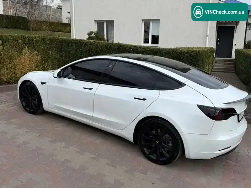 Tesla Model 3 2020, фото з оголошення 2 з 20, VIN 5YJ3E1EB3LF791323