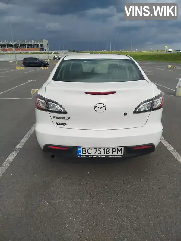 Mazda 3 2010, фото з оголошення 2 з 21, VIN JM1BL1UG7B1417271