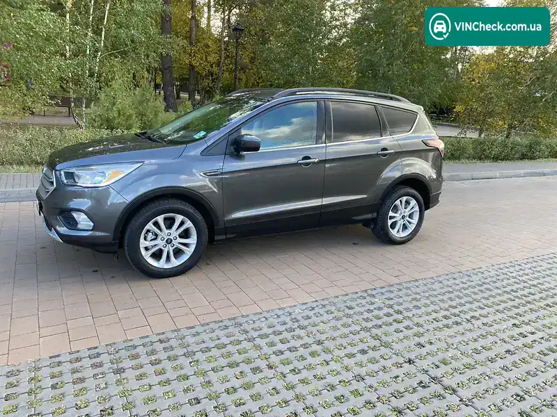 Ford Escape 2018, фото з оголошення 1 з 20, VIN 1FMCU0GD2JUD54912