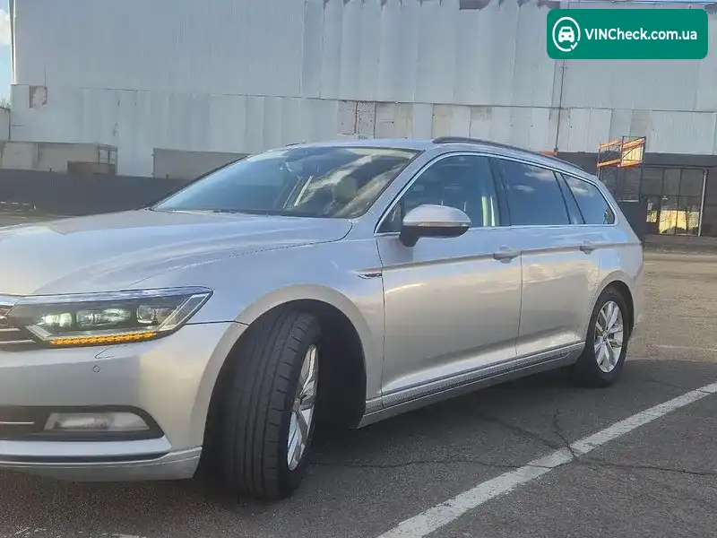 Volkswagen Passat 2015, фото з оголошення 2 з 20, VIN WVWZZZ3CZFE463932