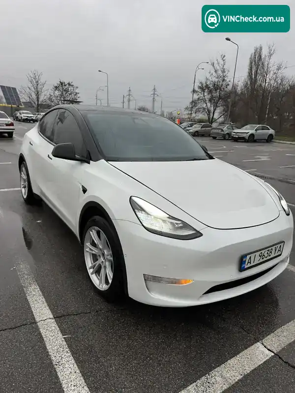 Tesla Model Y 2021, фото з оголошення 2 з 11, VIN 5YJYGDEE5MF259729