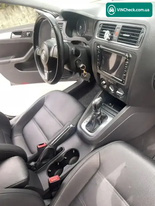 Volkswagen Jetta 2012, фото з оголошення 1 з 10, VIN 3VWDP7AJ9AM220380