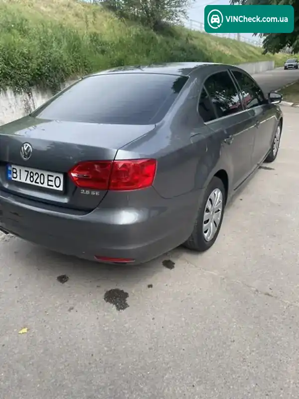 Volkswagen Jetta 2012, фото з оголошення 2 з 10, VIN 3VWDP7AJ9AM220380