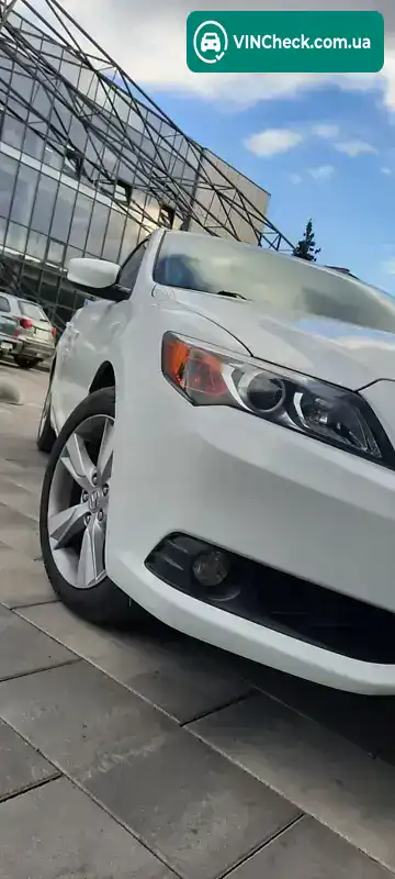 Acura ILX 2013, фото з оголошення 1 з 20, VIN 19VDE2E55EE000439