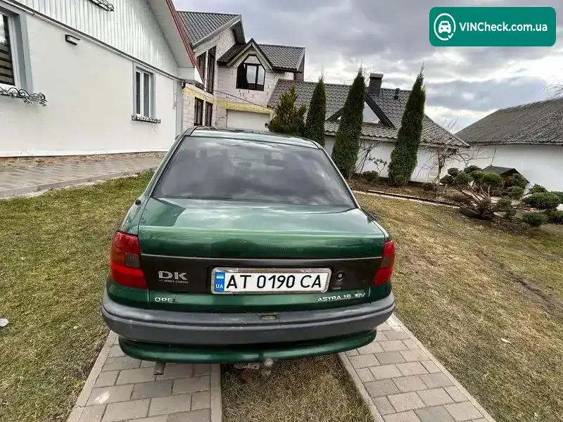 Opel Astra 1996, фото з оголошення 2 з 15, VIN W0L000046D2620761