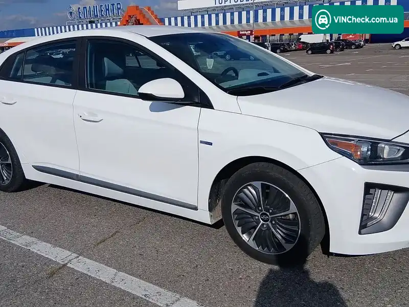 Hyundai Ioniq 2020, фото з оголошення 2 з 13, VIN KMHC65LD7LU220462