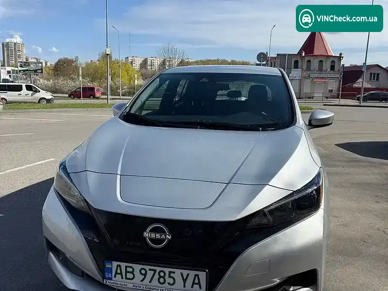 Nissan Leaf 2023, фото з оголошення 1 з 12, VIN 1N4AZ1BV8RC550511