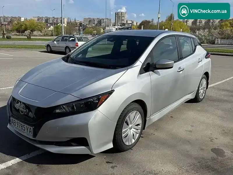 Nissan Leaf 2023, фото з оголошення 2 з 12, VIN 1N4AZ1BV8RC550511