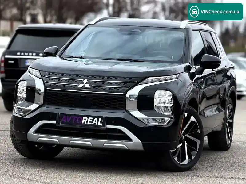 Mitsubishi Outlander 2024, фото з оголошення 1 з 21, VIN JA4T5WA92SZ602406