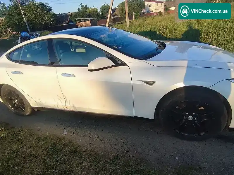 Tesla Model S 2013, фото з оголошення 1 з 7, VIN 5YJSA1CP6DFP20415