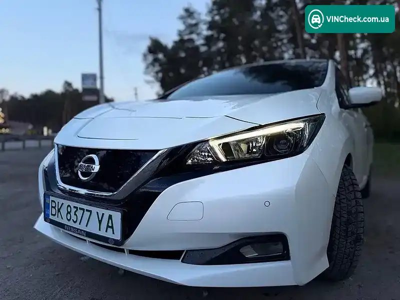 Nissan Leaf 2020, фото з оголошення 2 з 20, VIN SJNFAAZE1U0111823