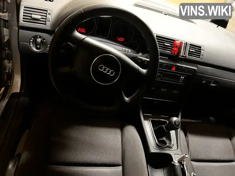 Audi A4 2004, фото з оголошення 1 з 15, VIN WAUZZZ8E34A272931