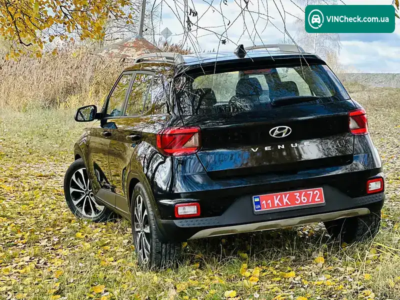 Hyundai Venue 2020, фото з оголошення 2 з 20, VIN KMHRC8A38LU028742