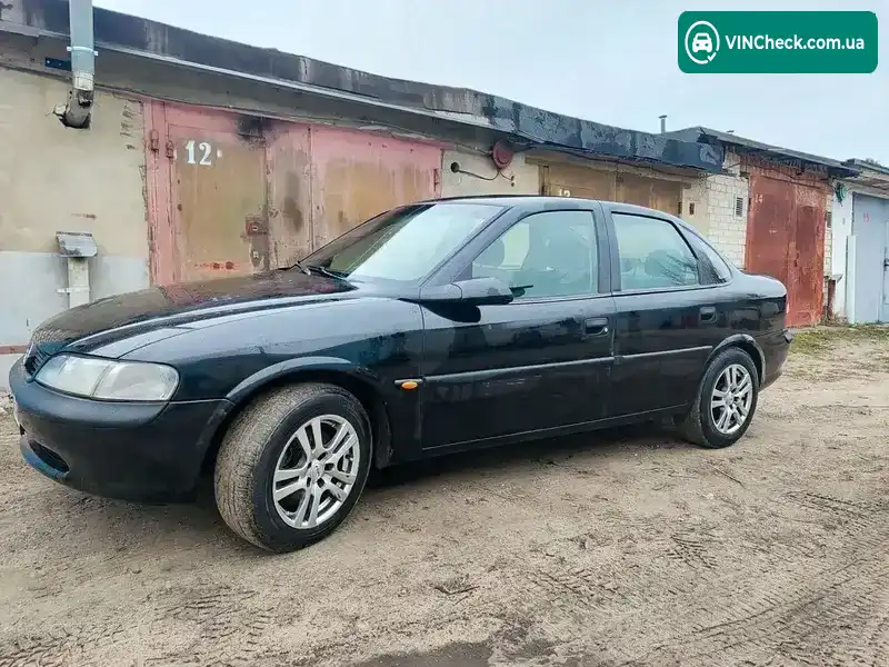 Opel Vectra 1998, фото з оголошення 1 з 9, VIN W0L0JBF19W1284028