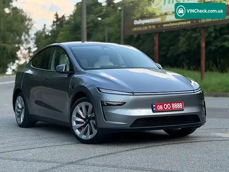 Tesla Model Y 2026, фото з оголошення 2 з 20, VIN 7SAYGDED4TF423691