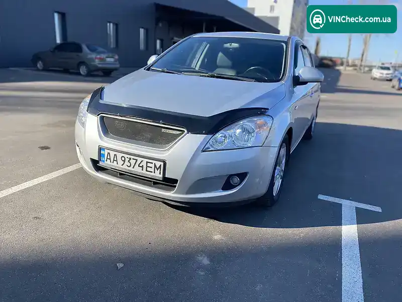 Kia Ceed 2007, фото з оголошення 2 з 20, VIN Y6LFF24338L001661