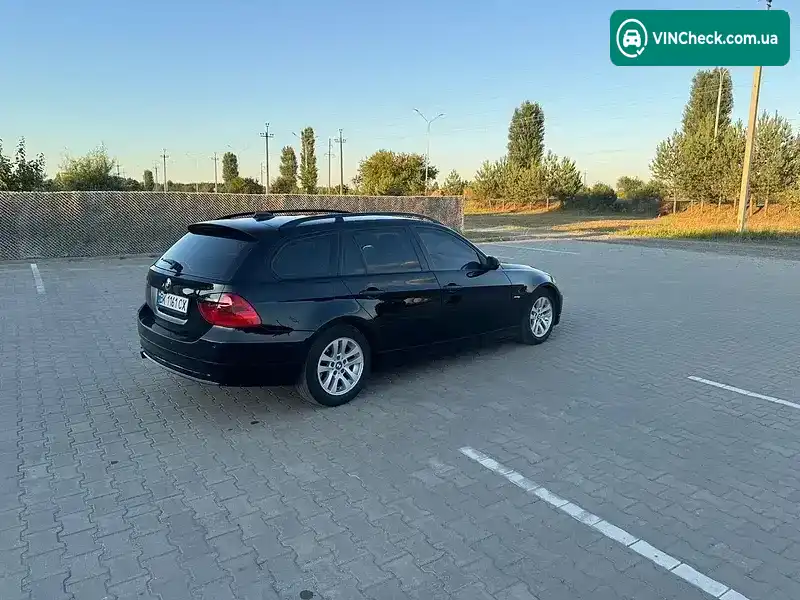 BMW 3 Series 2005, фото з оголошення 2 з 19, VIN WBAVU31040KZ00704