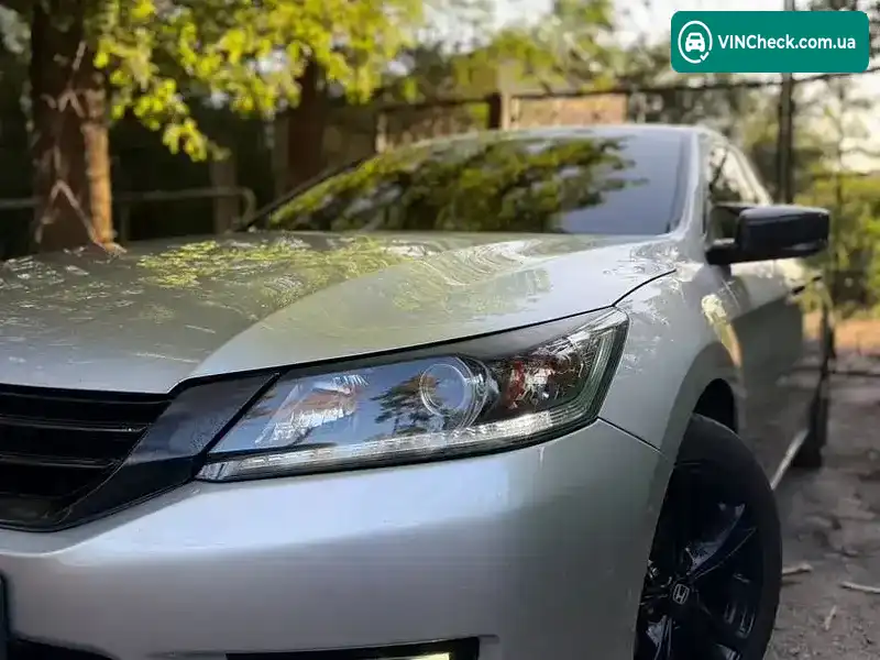 Honda Accord 2014, фото з оголошення 2 з 20, VIN 1HGCR2F33FA029397