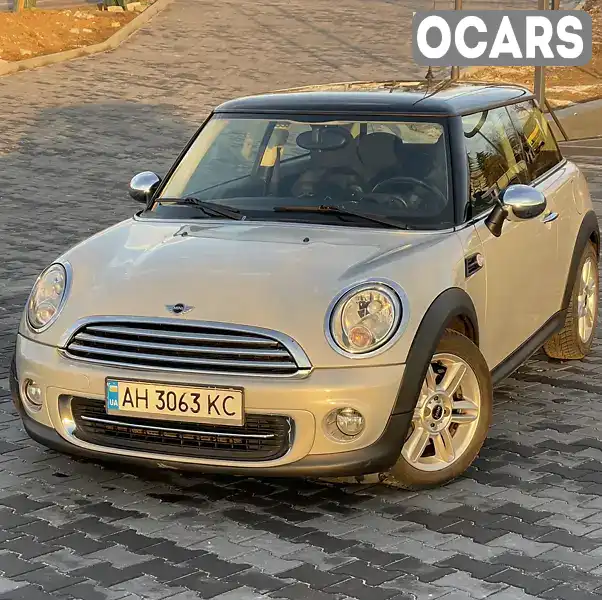 MINI Coupe 2011, фото з оголошення 1 з 21, VIN WMWSU31090T200867