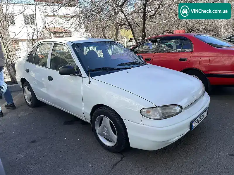 Hyundai Accent 1995, фото з оголошення 1 з 5, VIN KMHVF31NPSU136383