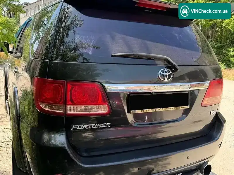 Toyota Fortuner 2007, фото з оголошення 2 з 17, VIN MR0YZ59G900061080