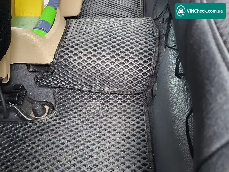Ford Tourneo Connect 2012, фото з оголошення 2 з 7, VIN WF0HXXTTPHCE30783