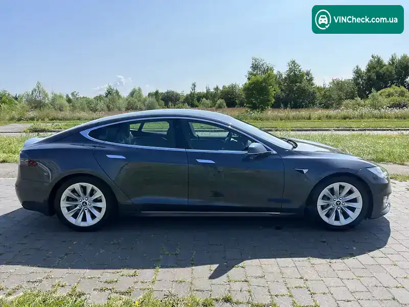 Tesla Model S 2017, фото з оголошення 2 з 20, VIN 5YJSA7E28HF218130