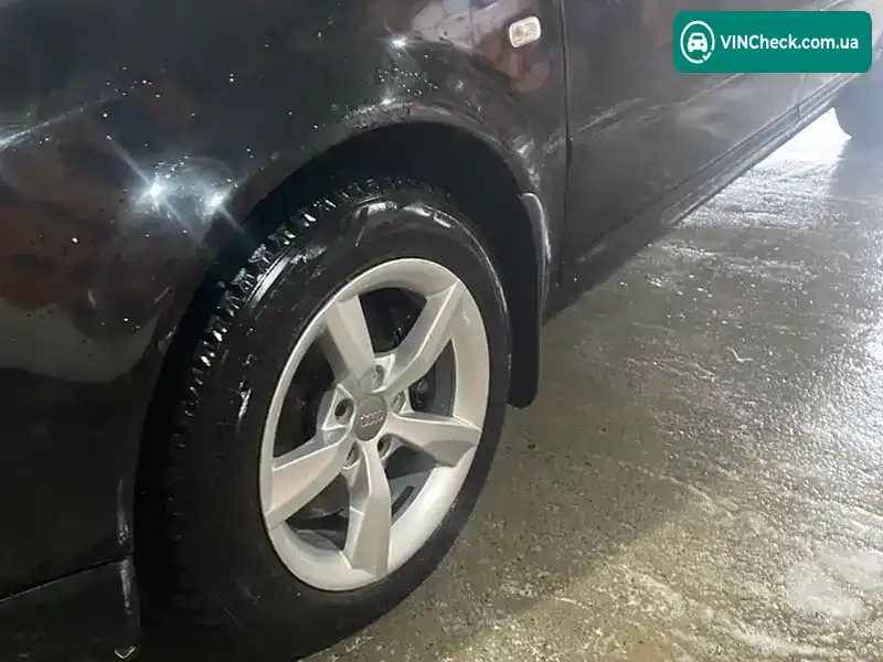 Audi A6 2003, фото з оголошення 2 з 10, VIN WAUZZZ4B33N028893